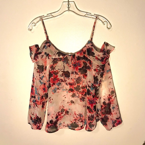 Sheer Floral Cold Shoulder Blouse - Picture 2 of 4